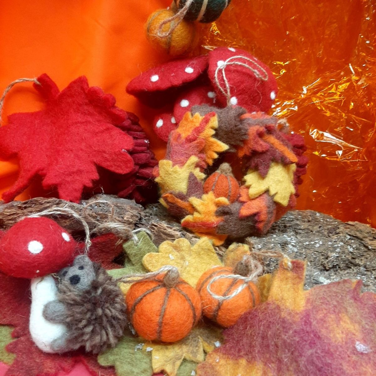 Felt So Good Autumn Leaves & Pumpkin Wreath