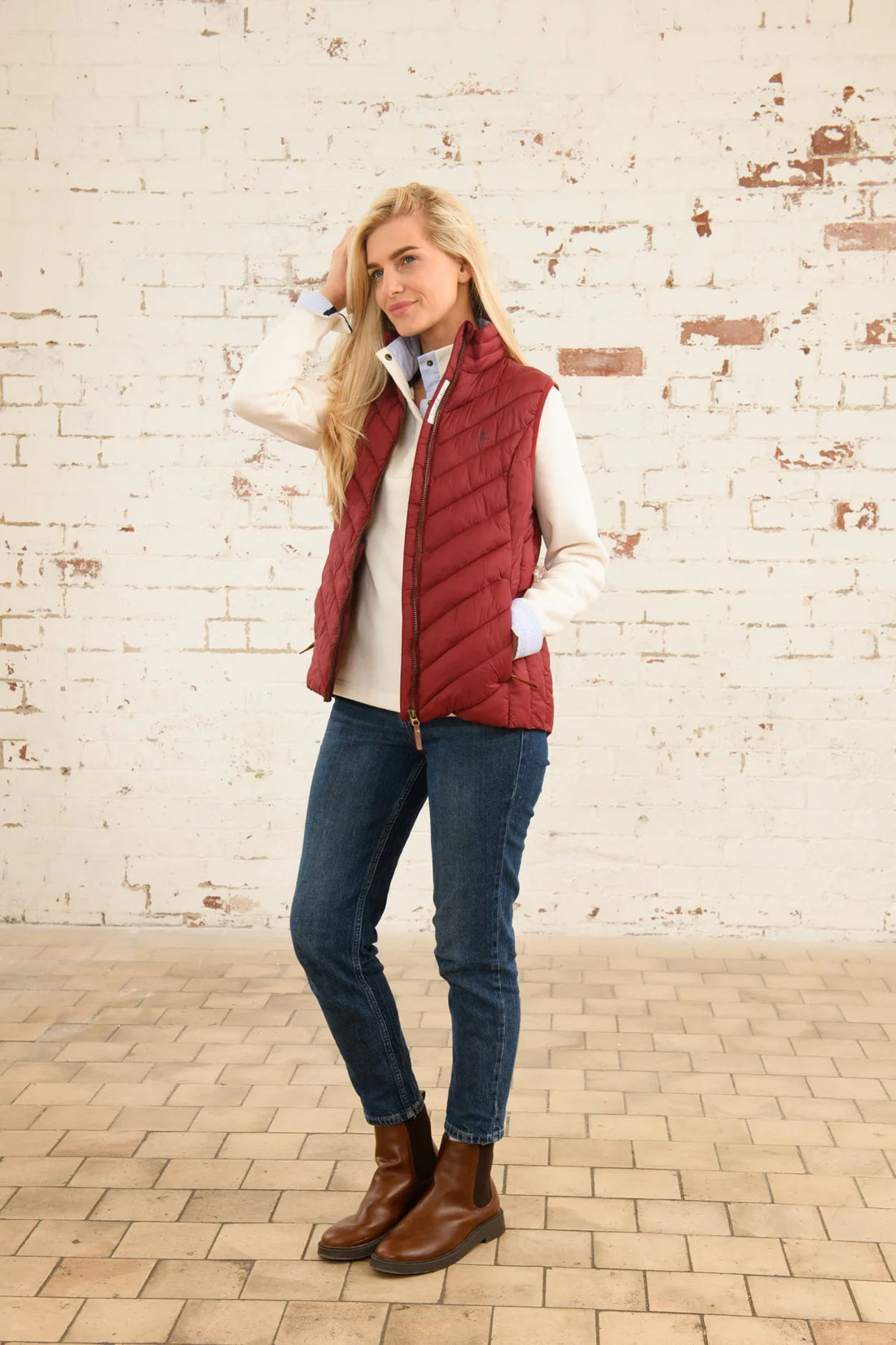 Lighthouse Clothing Laurel Gilet - Maroon