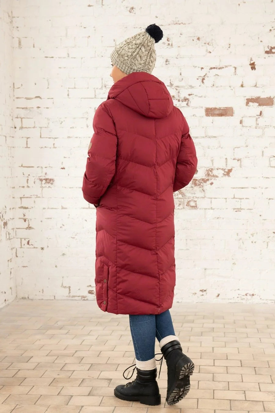Lighthouse Clothing Savannah Long Coat - Maroon
