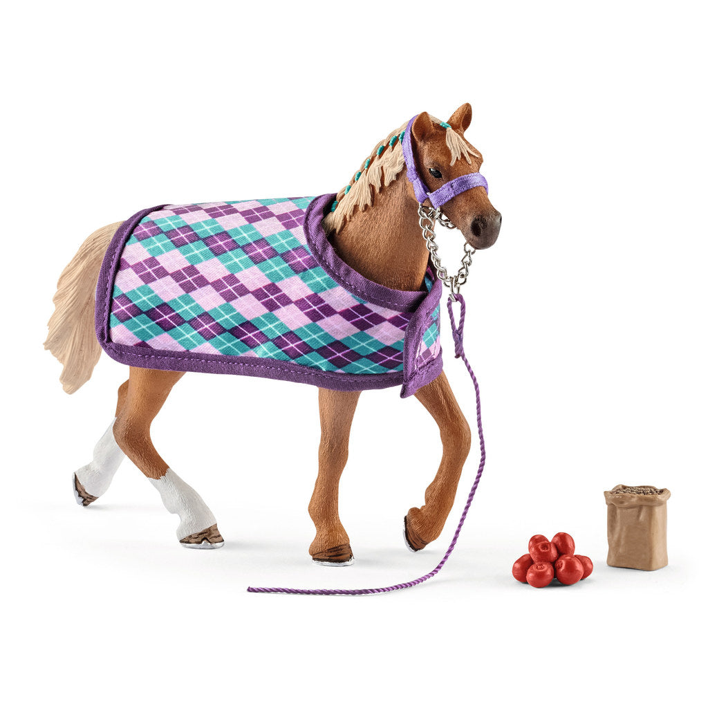 Schleich English Thoroughbred with Blanket